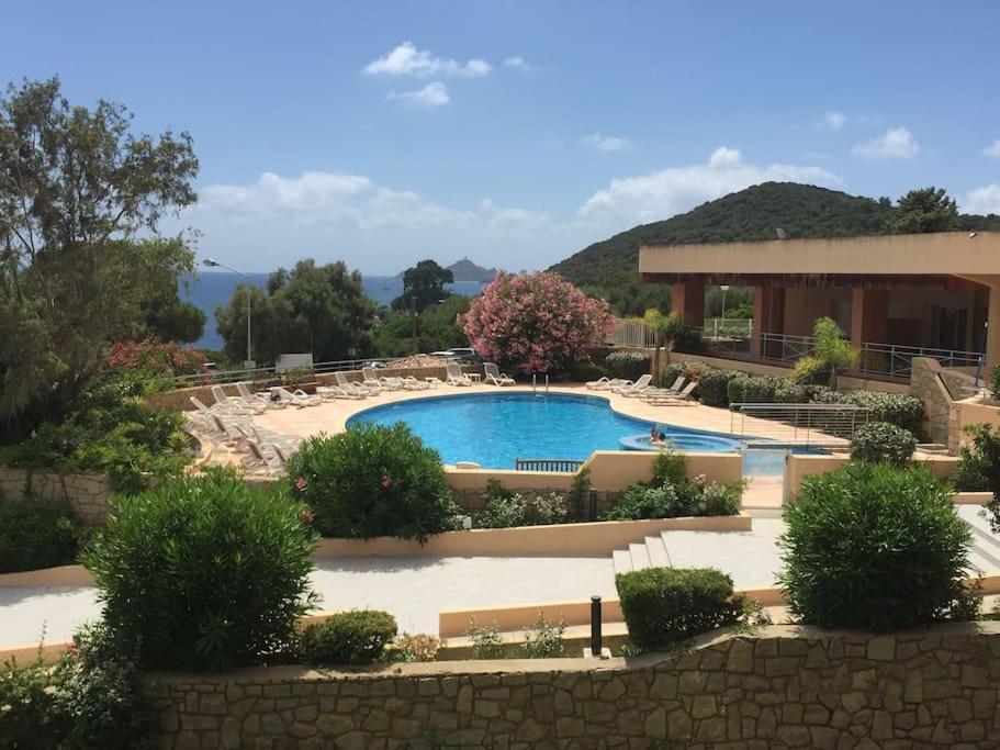 F2 Vue Mer Dans Residence Avec Piscine Ajaccio  Eksteriør billede