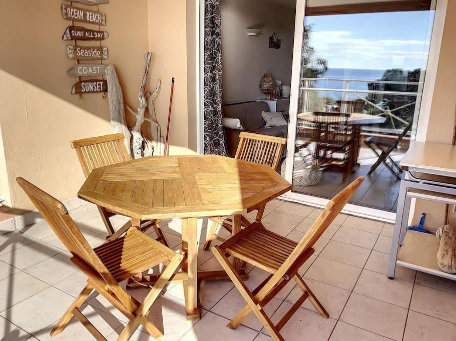 F2 Vue Mer Dans Residence Avec Piscine Ajaccio  Eksteriør billede