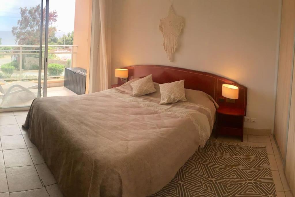 F2 Vue Mer Dans Residence Avec Piscine Ajaccio  Eksteriør billede